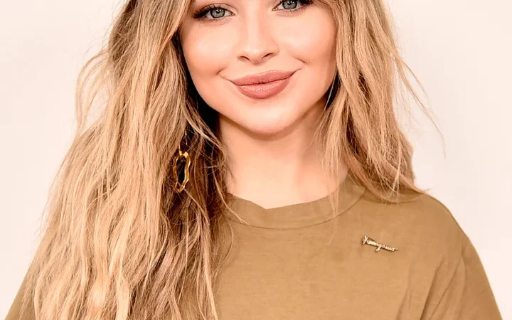 Sabrina Carpenter Reflects on the “Drivers License” Drama